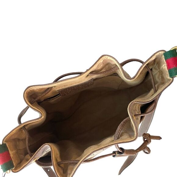 GUCCI Vintage Drawstring Bucket Bag - Picture 7 of 16